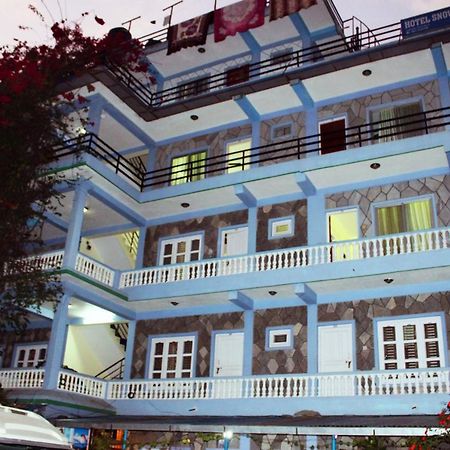 Hotel Snow Leopard Pokhara Bagian luar foto