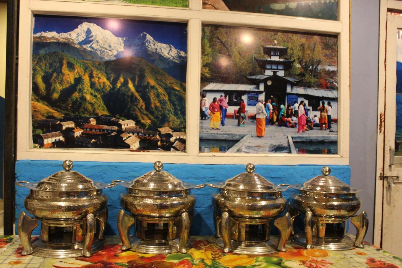 Hotel Snow Leopard Pokhara Bagian luar foto