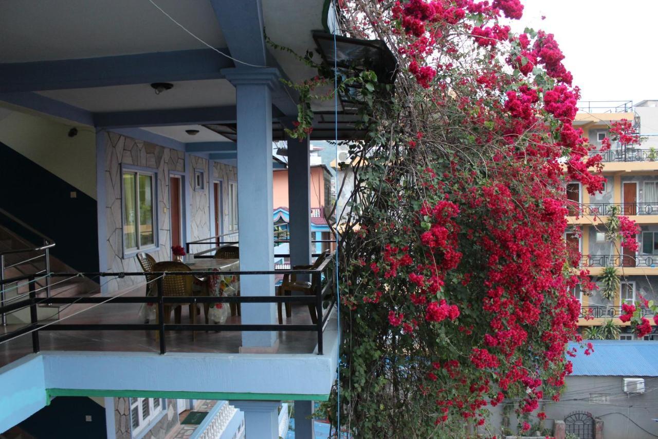 Hotel Snow Leopard Pokhara Bagian luar foto